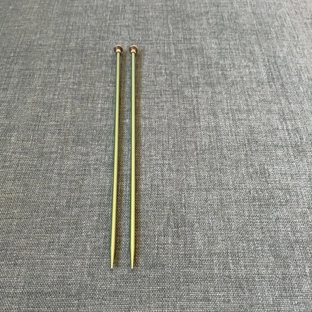 Knitting Needles, Size 5
